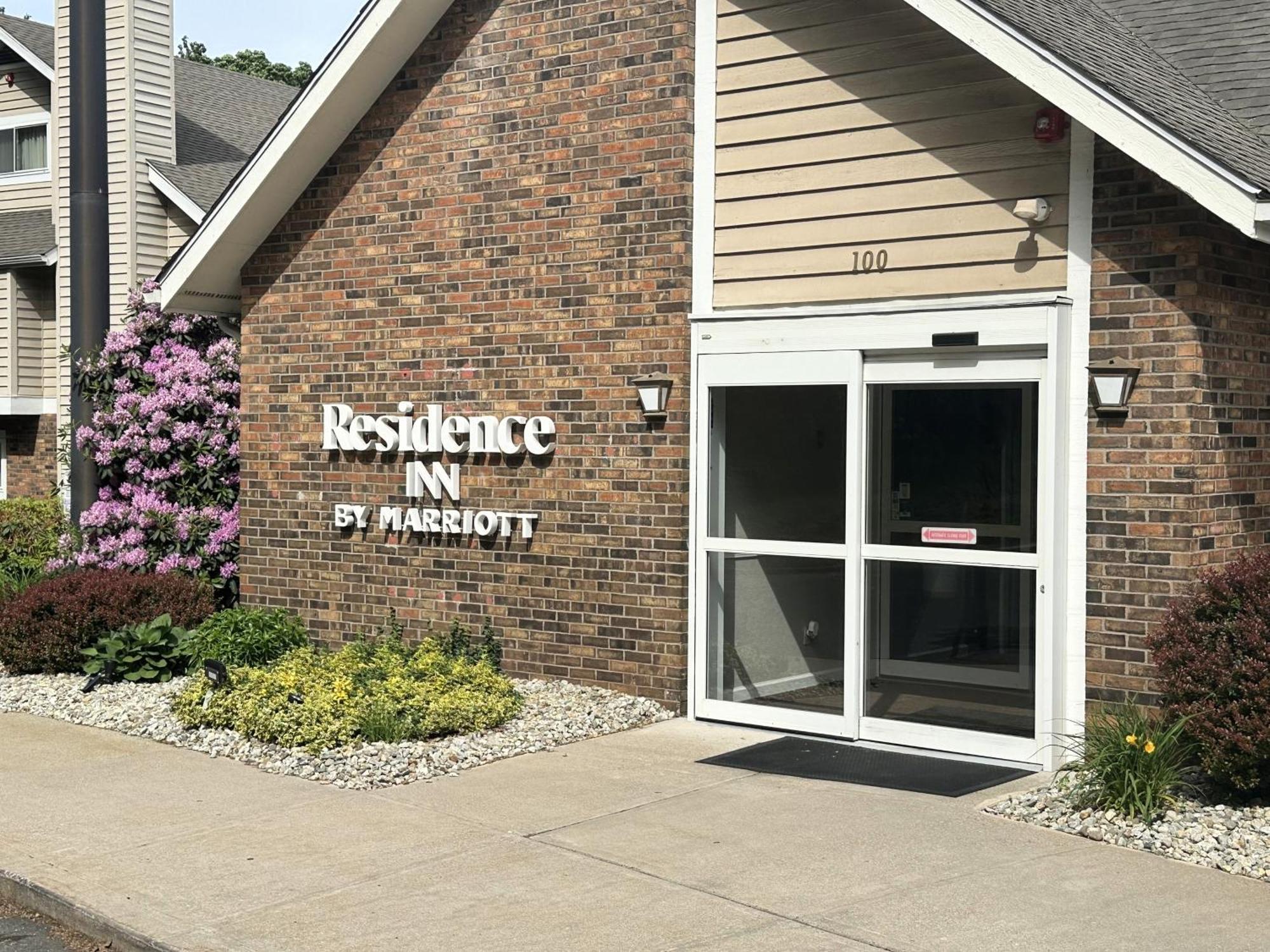 Residence Inn Hartford Windsor Exterior photo